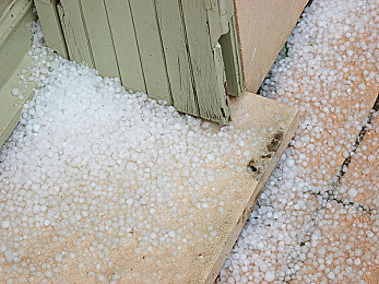 小小拗女BBw搡BBBB搡：倔强灵魂，碰撞都市，霓虹速度的叛逆诗篇-4