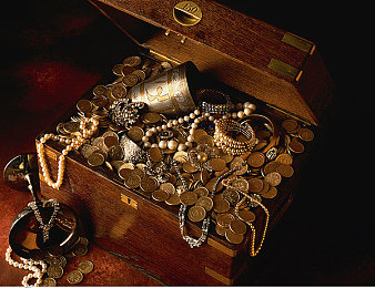 AI明星MV造梦：驾驭未来旋律，在赛博都市书写你的全息演唱会-1