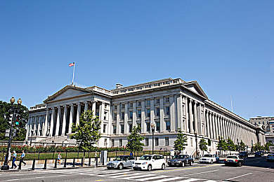 十八款未成年人禁用APP：硬核赛车新作今日上线，真实物理碰撞与地下经济系统引发热议-3