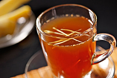 黄色Ap软件：霓虹线下的隐秘涡轮，游走于规则边缘的速度契约-2