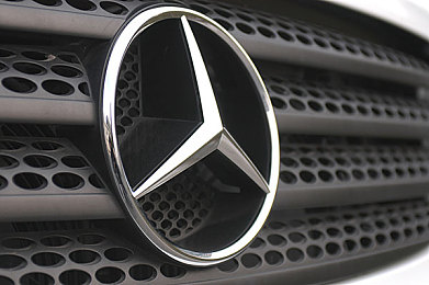 黄色软件科普：虚拟世界的非法改装，赛车游戏的公平边界-3