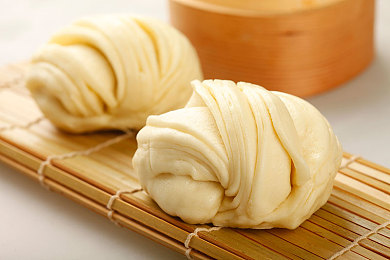 少妇厨房偷情：深夜料理与隐秘真相，一场厨房里的双面冒险-5