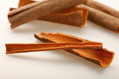 黄金软件app下载3.0.3oppo装妆2023,8：极速渲染新涂装，动态天气驰骋霓虹都市赛道-2