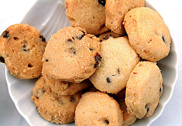 老头吃奶：复古赛车传奇，燃油记忆中的速度与情怀-5