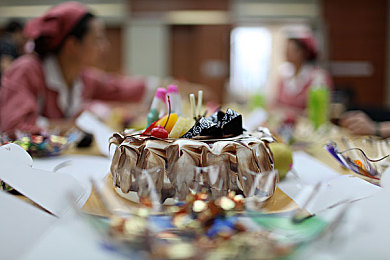 男生让女生痛痛的软件：硬核驾驶新作极限竞速复仇赛道上线，拟真物理让新手直呼挑战极限-2