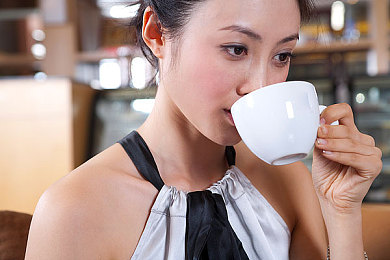 插逼的软件：代码赛道，极速黑客的二进制狂飙-3