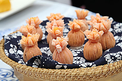 黄色软件下载3.0.3vivo：极速狂飙新版本上线，隐藏超跑黄金闪电登场-3