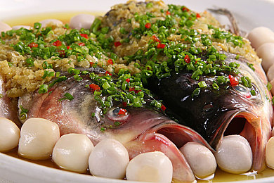 拔萝卜打扑克不盖被子:夜种晨驰,暗牌狂飙的农场赛道传说-3