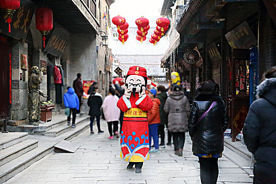 裸体军人XXXⅩ裸体：硬核射击新纪元，钢铁赤潮无装备模式引爆战术博弈热潮-5