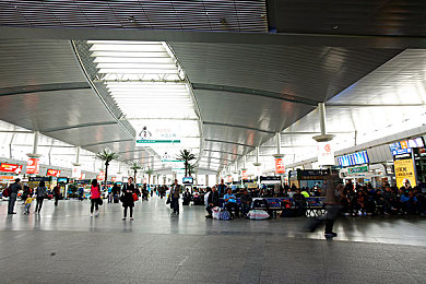 黄色软件3.3.0.3：极客新宠问世，编程赛车游戏以代码为引擎引爆像素赛道-2