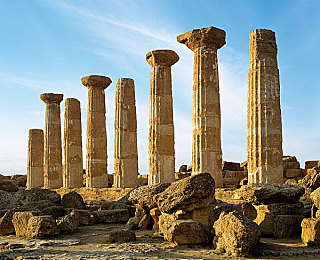 黄游推荐：墨西哥画卷上的速度诗篇，驰骋于火山与遗迹间的开放世界竞速盛宴