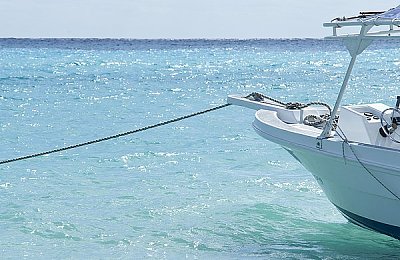 艳女tv:霓虹幻影,极速直播中的都市谜途-2