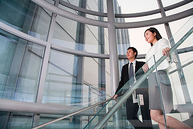 SSS漫画:轰鸣像素,极速传说,在漫画世界书写你的竞速史诗-3