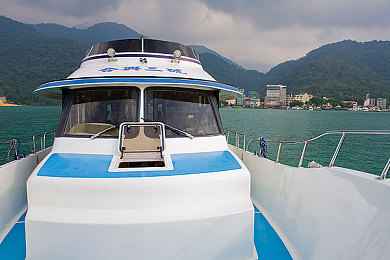 色综色综合：调校美学，驰骋于墨西哥的色彩与机械诗篇-2