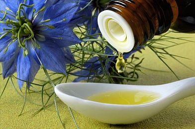 爆料吃瓜网：极速暗影都市车战，在赛道窃密中体验双重对决-3