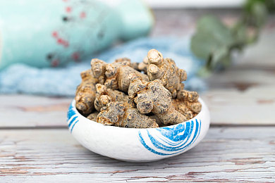 黄色软件高风险:暗网狂飙背后的数字陷阱,虚拟竞速与真实危机-2