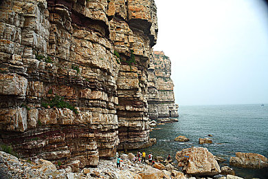 亚州四区：极速穿梭，东方秘境与都市的轮胎诗篇-4