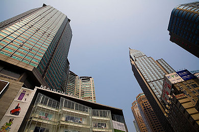 五月天一区二区：竞速游戏新趋势，硬核赛道与开放世界如何重塑驾驶体验-5