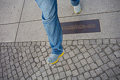 麻豆天美91：虚拟偶像竞速纪元，极速羁绊与时尚赛道-4