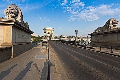 w973cc最新版本更新内容：墨西哥狂飙新篇章，全新车辆与动态天气征服极限赛道