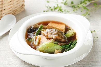 黄色免费成人软件：极速狂飙视觉冲击今日上线，硬核竞速引爆肾上腺素挑战-4