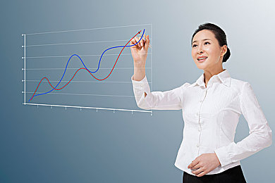 免费打扑克做运动：《狂野飙车：极限对决》今日上线，体验赛道上的心理博弈与极速狂飙-4