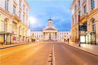 福利APP导航：本周季节赛事更新，限时解锁绝版豪车与终极资源指南-2