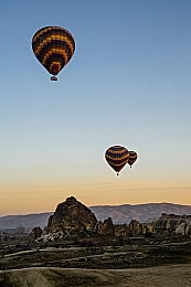 7月电子厂全景沟厕的：锈蚀纪元，酷暑废厂求生与循环资源解密-5