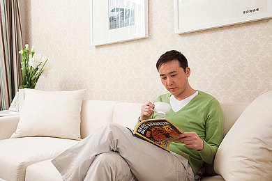 双人扑克又叫又痛：极速狂飙，卡牌对决，智慧与策略的赛道争锋-3