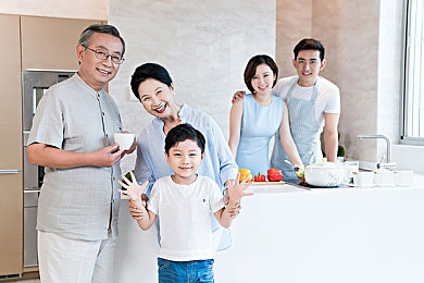 未满十八岁不能下载的软件：《狂飙：地下车神》正式发售，硬核成人竞速引发热议，深度评测揭秘极限体验-4