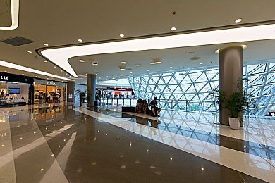 AV国产电影：引擎轰鸣中的时光胶片，驶过中国造车编年史-4