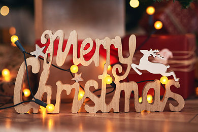 晚上打扑克不盖被子：夜赛策略革新，极速狂飙德州之夜融合扑克玩法引爆竞速新体验-4