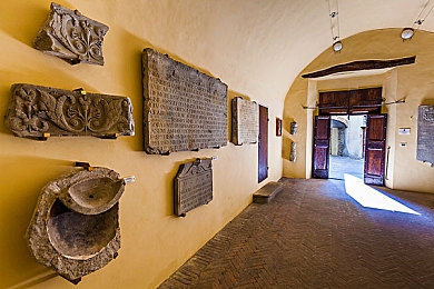 十大禁下软件：灰色地带的引擎轰鸣，揭秘被封存的驾驶模拟传奇-2