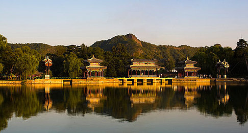 欧美free性：驰骋无界，墨西哥画卷中的速度诗篇-1