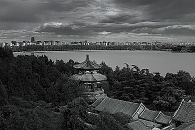 胡挑大战史莱姆:钢铁座驾的异界凝胶征服录-3