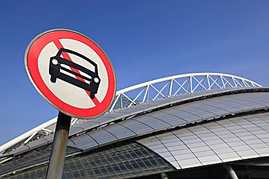 成人啊V:硬核赛车新境界,征服极限弯道的驾驶艺术全解析-2