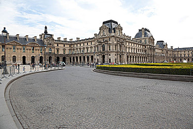 天天撸天天舔：废铁重生记，指尖车间轰鸣的像素艺术之旅-3