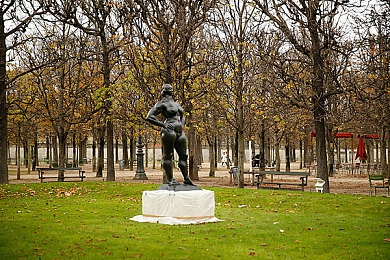 日本卡一卡二:疾速策略,双卡驱动街头狂飙新纪元-4