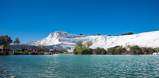 牛奶冰块酒精：调酒师与赛车手，在虚拟引擎中碰撞的创意竞速-4