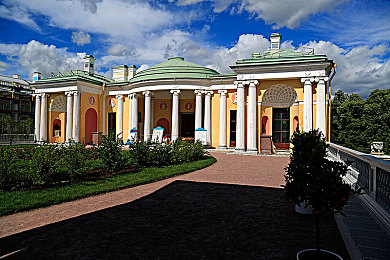 和亲女洗澡时做了爱：《和亲公主：浴火抉择》今日上线，宫廷权谋中情感与权力的终极抉择-4