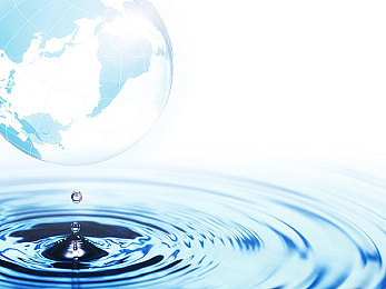 打扑克又疼又叫不盖被子:极限牌手赛道生存,硬核卡牌竞速直面真实损伤挑战-4