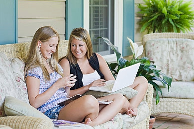 爱情岛亚洲论坛品质速拍:竞速新作今日上线,虚拟社交与极速驾驶的完美结合引发热议-4