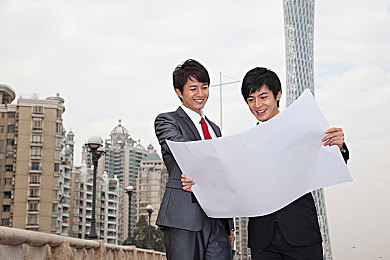 国产成人激情AV：极速狂飙成人赛道，硬核驾驶挑战真实心跳-4