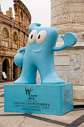 黄色软件免费下载2023：极速幻影，霓虹赛道上的自由狂想曲-4