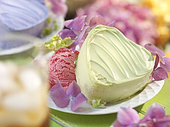 新国产AV：国产竞速新作发布，虚拟现实技术打造沉浸驾驶体验-5