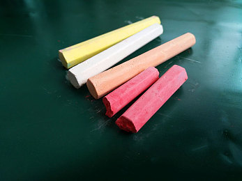 99re热6：极限竞速地平线六，霓虹樱花与动态天候的驾驶诗篇-4