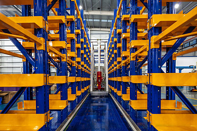 国产电影av：驾驭光影穿梭神州，沉浸式赛车电影游戏体验革新-3