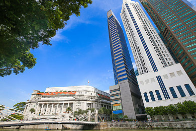 91麻豆果冻精东天美欧美：全球街头竞速新作发布，多元文化赛道与定制美学颠覆驾驶体验-4