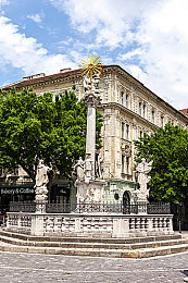 污秽软件下载：霓虹都市中的道德飞驰，非法改装与黑客攻防的终极竞速-3