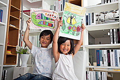 我被捆绑在班里用性玩具调教：驾驭规则，在极限束缚中解锁竞速新境界-5